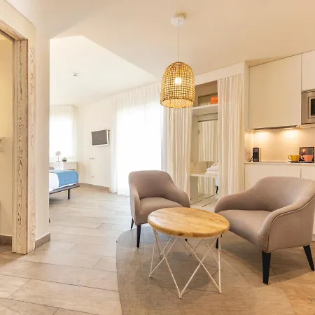 1935 Boutique & - Adults Only 4* روساس
